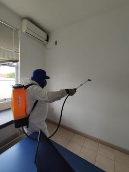 Município utiliza técnica de Borrifação Residual Intradomiciliar para controle do mosquito da dengue