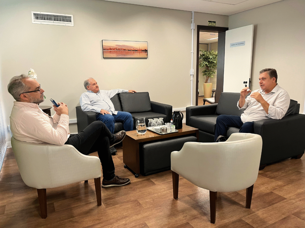 Dingola busca na AGERGS soluções para dar mais transparência ao contrato com a Corsan e melhorias no abastecimento