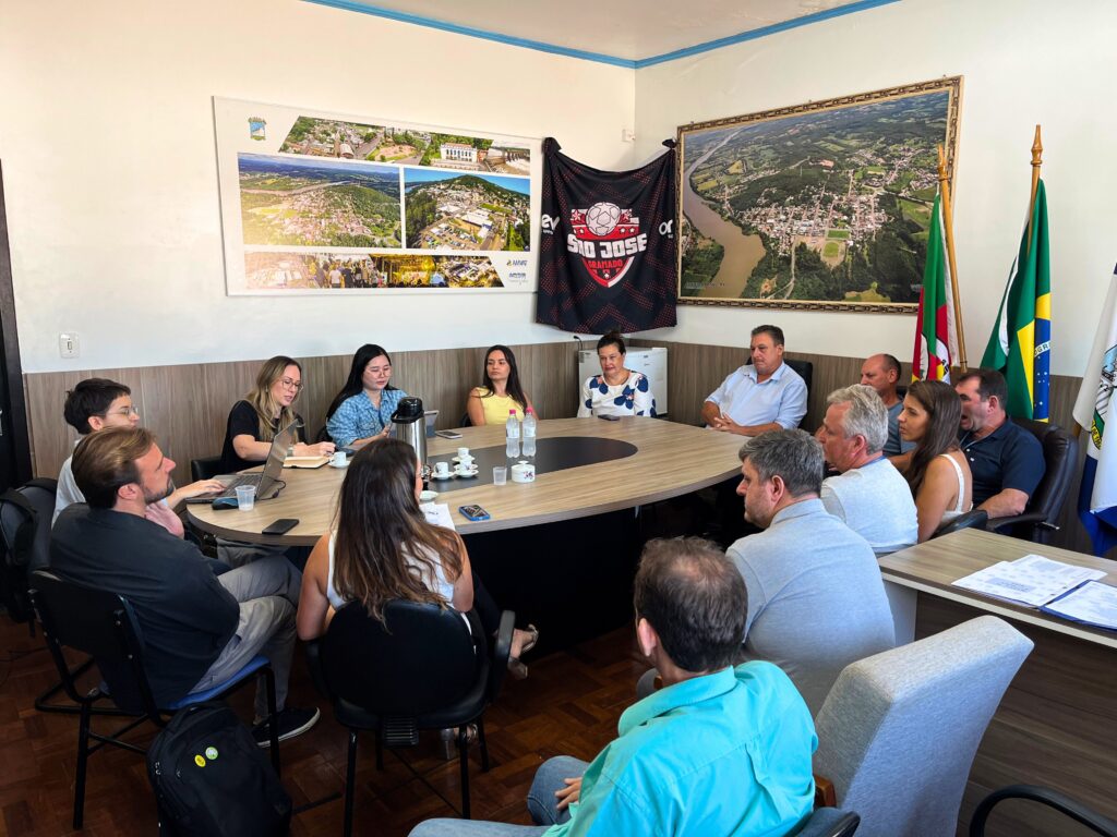 Plano Diretor: Administração Municipal e Univates alinham ajustes finais do Plano Diretor de Cruzeiro do Sul